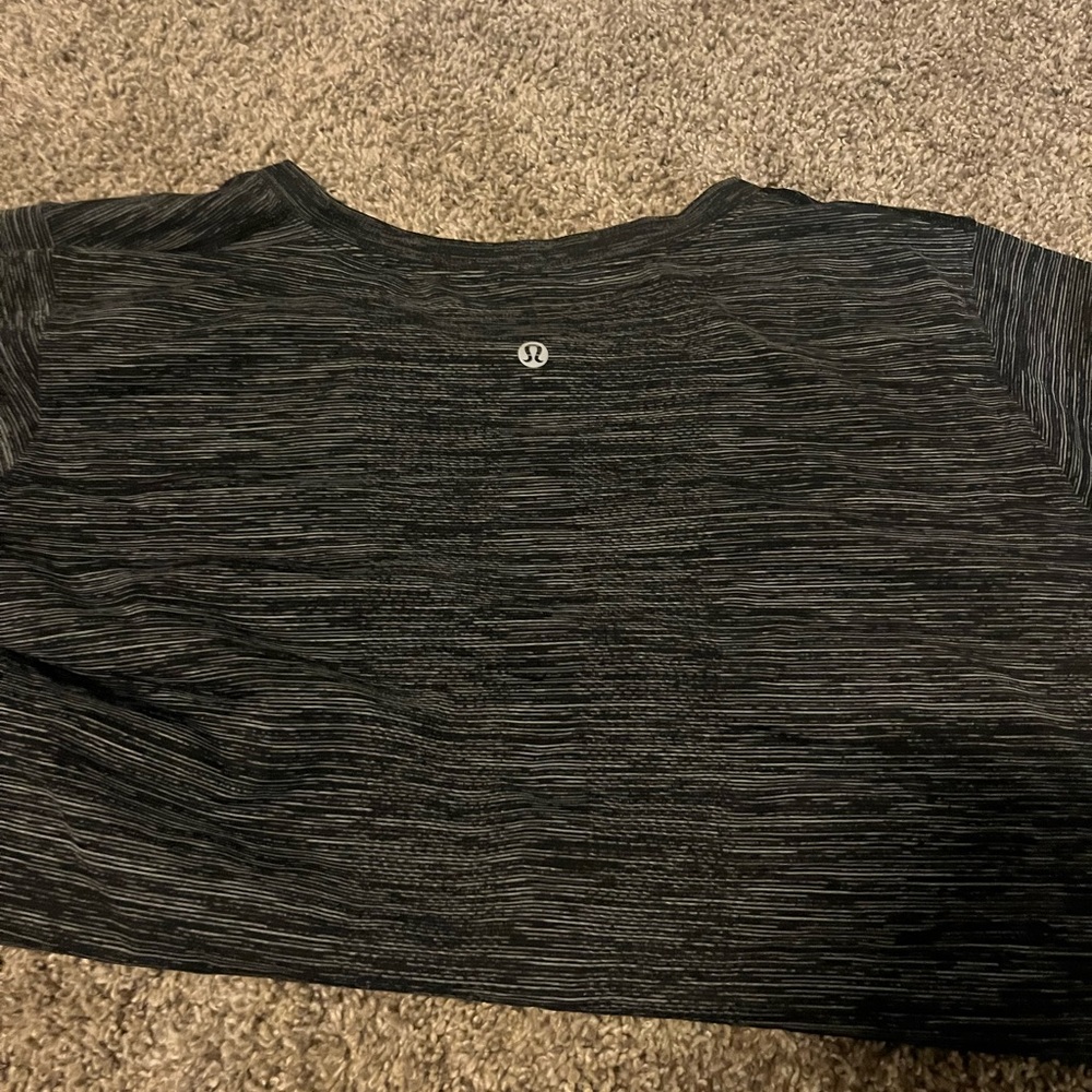 Lululemon Swiftly Tech Short Sleeve